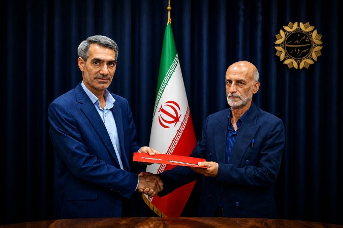 سرپرست جدید شهرداری مرند معرفی شد / رئیس شورای شهر : شهرداری باید در مسیر خدمت واقعی به مردم حرکت کند
